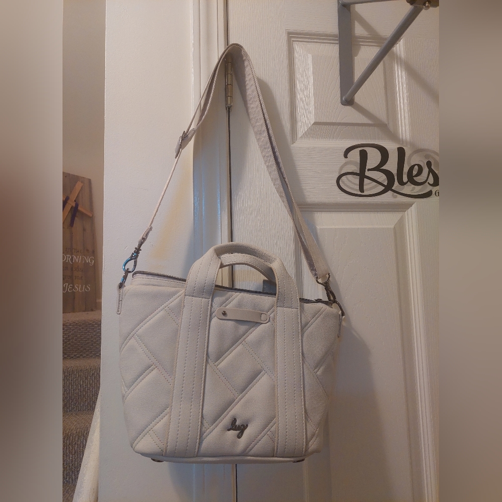 Brand new l u g handbag